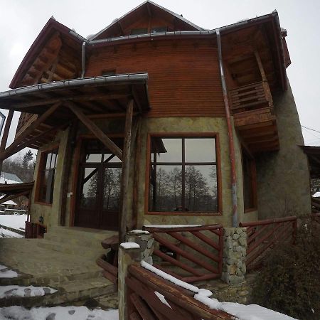 Pensiunea Magdalena Cîmpulung Exterior foto